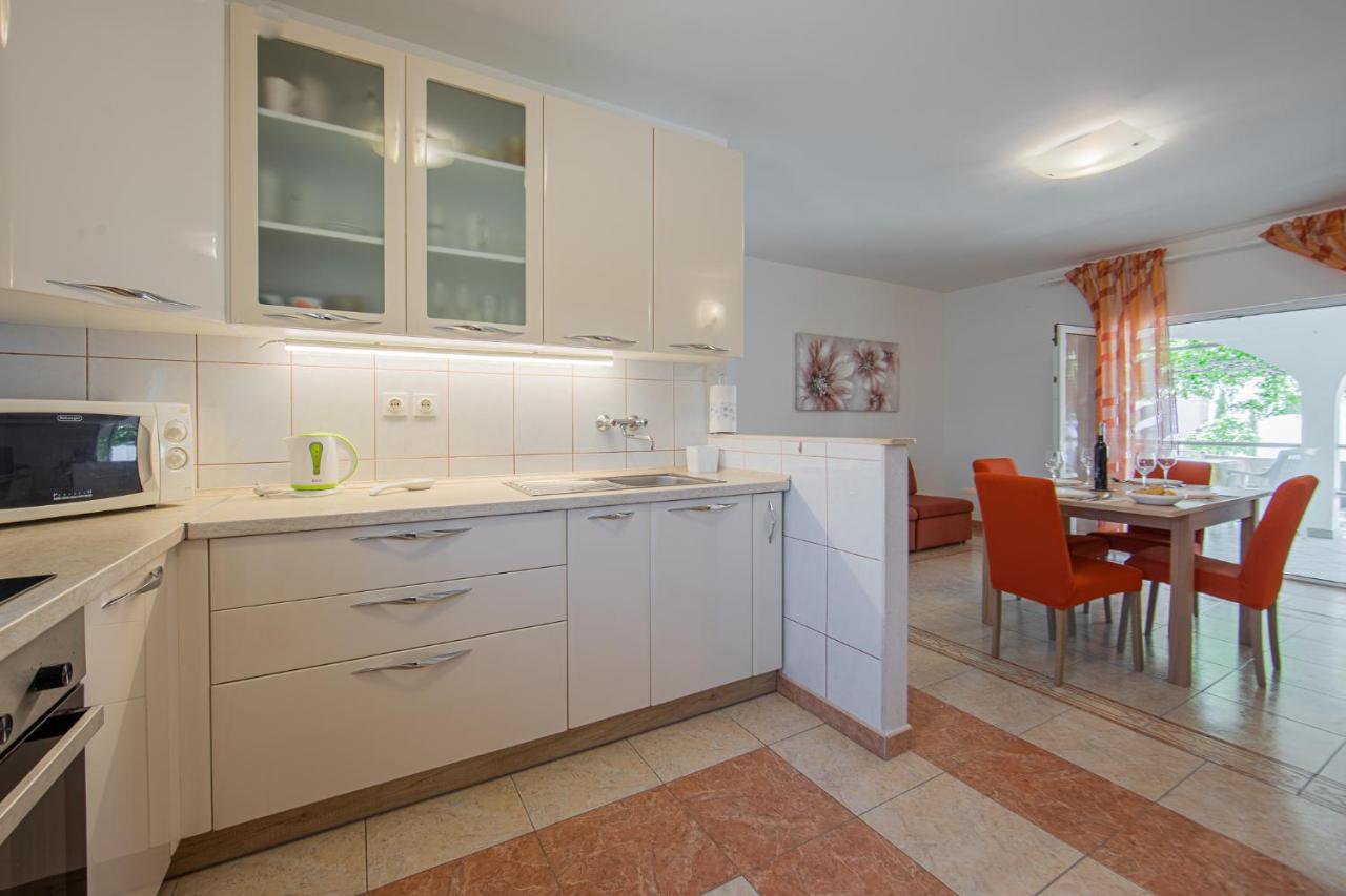 Apartmani Mares Ražanj Exteriér fotografie