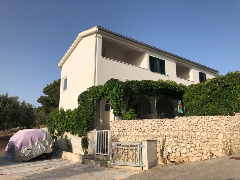 Apartmani Mares Ražanj Exteriér fotografie